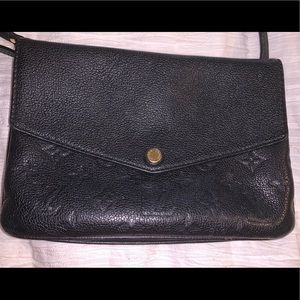 Excellent condition Louis Vuitton Twice Bag